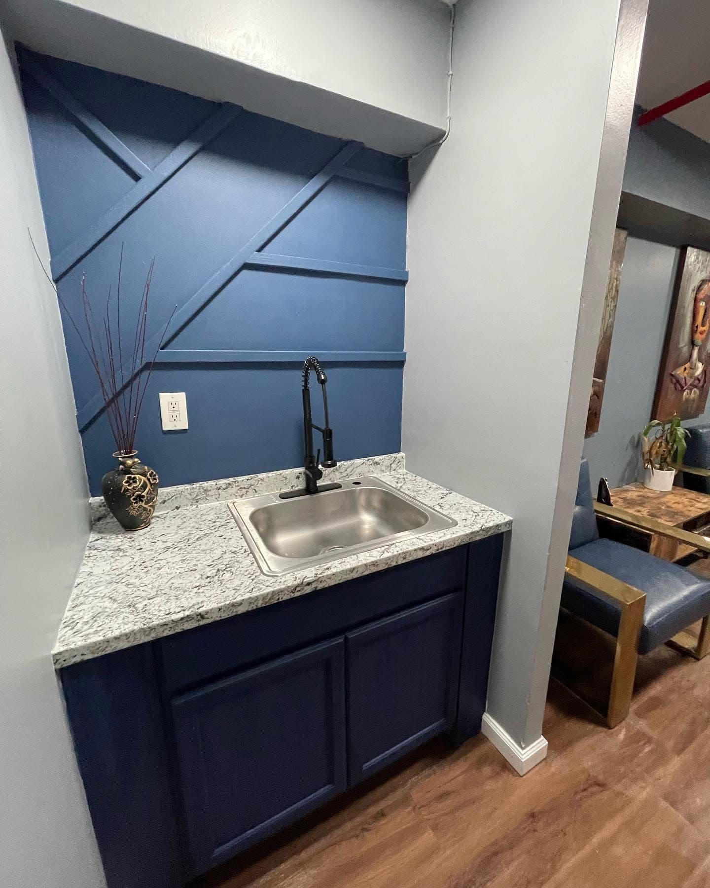 Geometric Accent Wet Bar